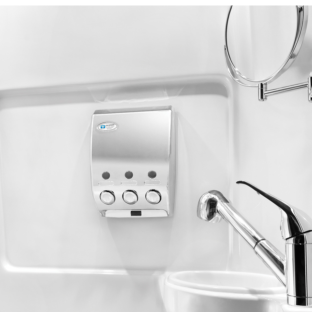 Interstate 24GL Interior Bathroom